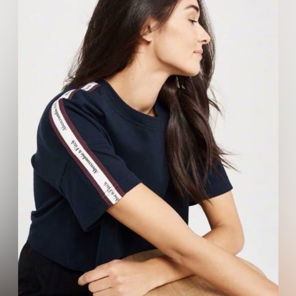 Abercrombie & Fitch Navy Blue Logo Tape Cotton Cropped T-Shirt, Size Small - Picture 2 of 10